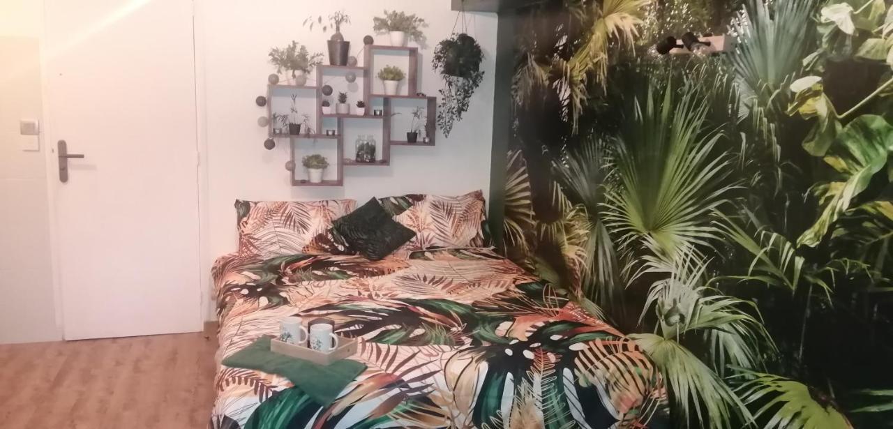 Le Jardin D'Eden Lägenhet Troarn Exteriör bild