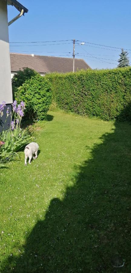 Le Jardin D'Eden Lägenhet Troarn Exteriör bild