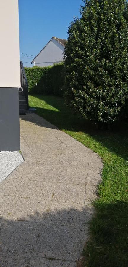 Le Jardin D'Eden Lägenhet Troarn Exteriör bild